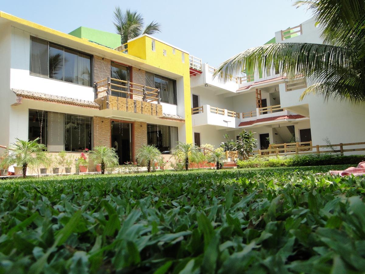 Resort Ruturaj Inn Alibag Exterior foto