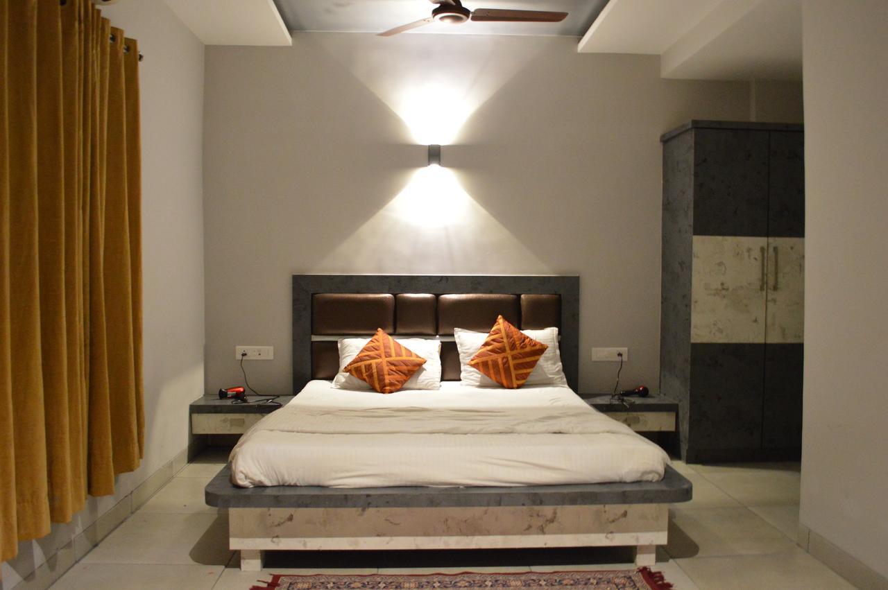 Resort Ruturaj Inn Alibag Exterior foto